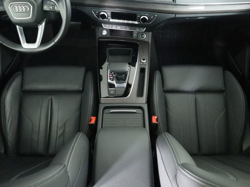 Certified 2021 Audi Q5 2.0T Premium Plus w/ Premium Plus Package image 17