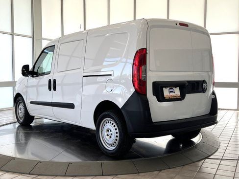 Used 2021 RAM ProMaster City Tradesman FWD image 5