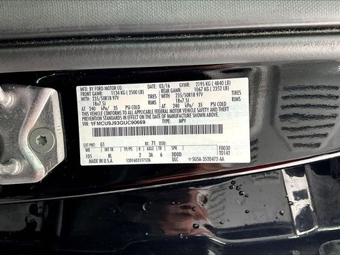 Used 2016 Ford Escape Titanium image 19