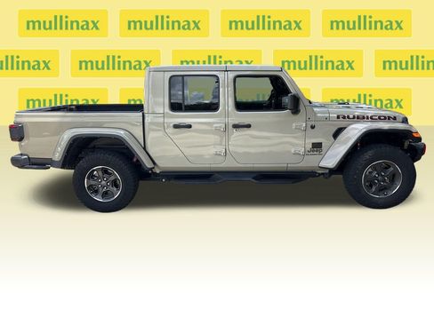 Used 2022 Jeep Gladiator Rubicon w/ LED Lighting Group AWD/4WD image 2