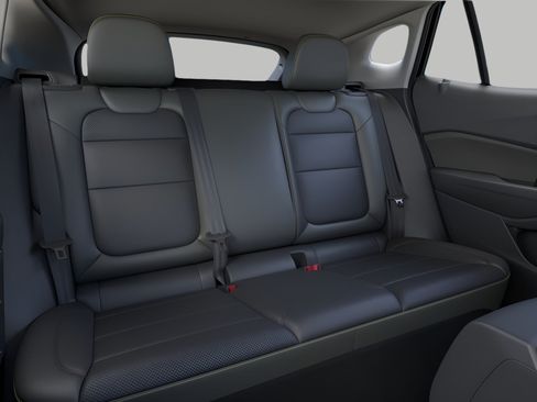Used 2026 Chevrolet Trax ACTIV w/ Sunroof Package FWD image 17