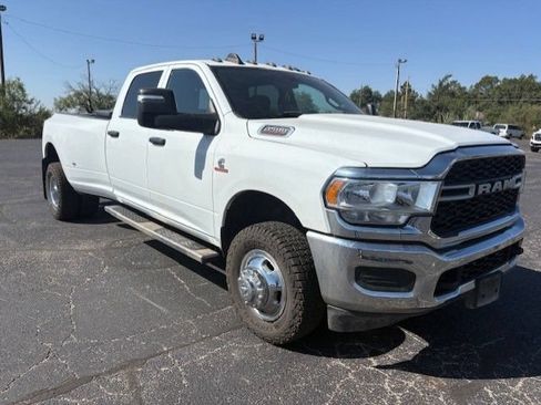Used 2023 RAM 3500 Tradesman AWD/4WD image 8