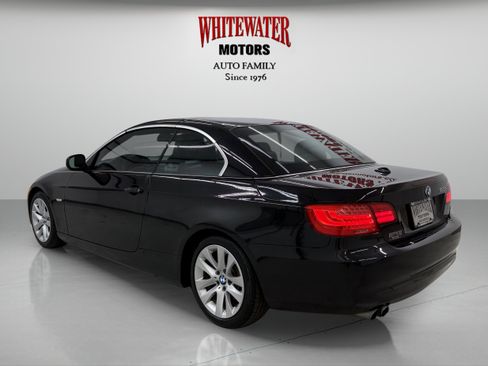 Used 2011 BMW 328i Convertible RWD image 4