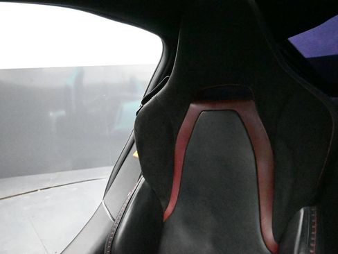 Used 2022 McLaren GT RWD image 68