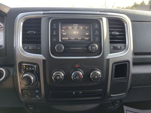 Used 2024 RAM 1500 Classic SLT image 20