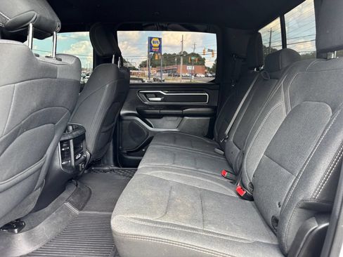 Used 2019 RAM 1500 Big Horn AWD/4WD image 24