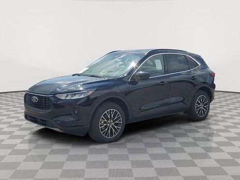 New 2025 Ford Escape SE image 2