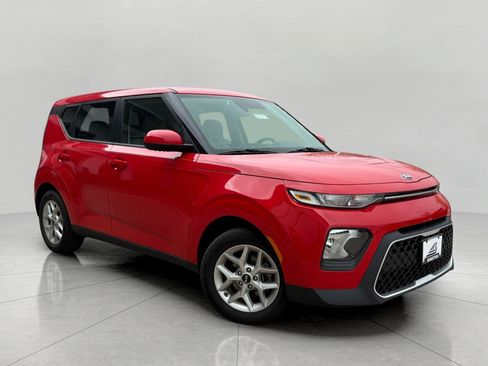 Used 2020 Kia Soul S FWD image 1