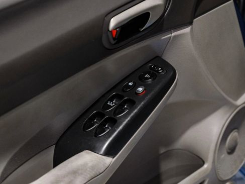 Used 2011 Honda Civic LX image 41