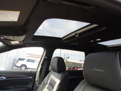 Certified 2024 Buick Enclave Avenir w/ Avenir Technology Package image 20