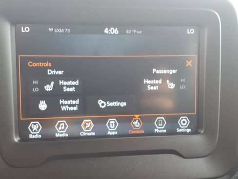 Used 2019 Jeep Renegade Altitude w/ Quick Order Package 2XM image 24