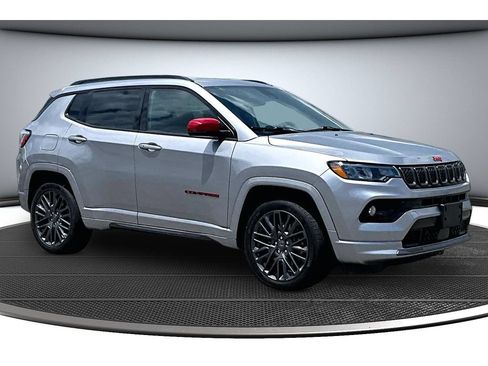 Used 2023 Jeep Compass Limited AWD/4WD image 14