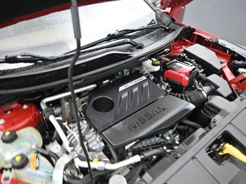 Used 2023 Nissan Rogue SV FWD image 20