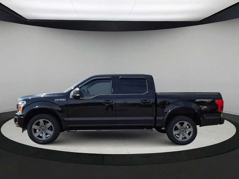 Used 2018 Ford F150 XLT w/ Equipment Group 302A Luxury AWD/4WD image 5