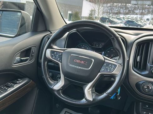 Used 2017 GMC Canyon SLT w/ Driver Alert Package image 24