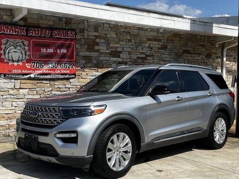 Used 2020 Ford Explorer Limited RWD image 2