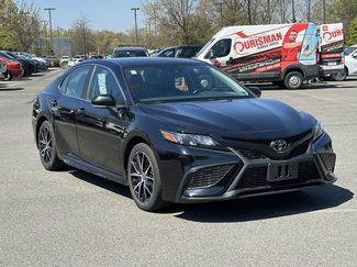 Used 2023 Toyota Camry SE video 1