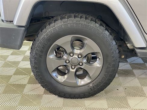 Used 2017 Jeep Wrangler Unlimited Sport image 35