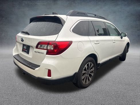 Used 2016 Subaru Outback 2.5i Limited image 4