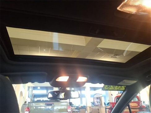 Used 2023 Subaru WRX Premium image 14