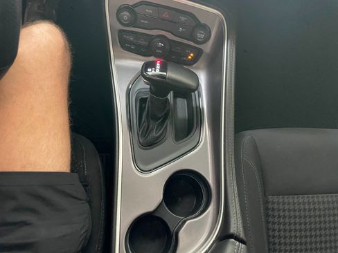 Used 2019 Dodge Challenger SXT w/ Blacktop Package image 33