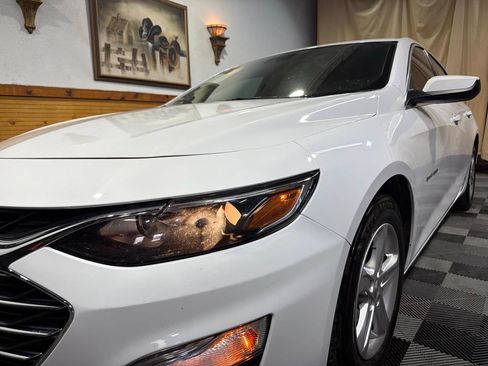 Used 2022 Chevrolet Malibu LS w/ Driver Confidence Package II FWD image 8