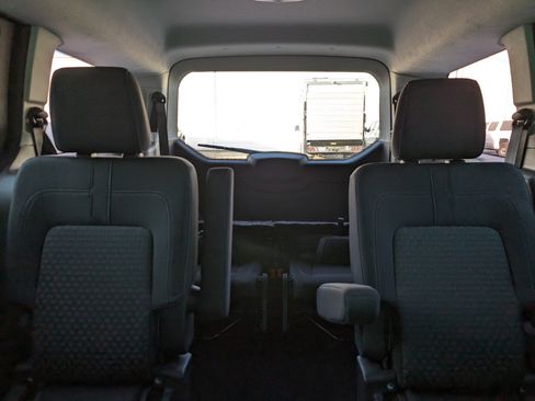 Used 2022 Ford Transit Connect XLT image 25