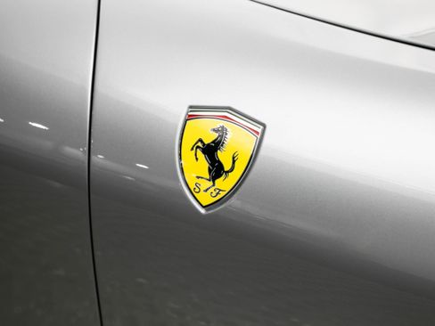 Certified 2024 Ferrari Roma image 31