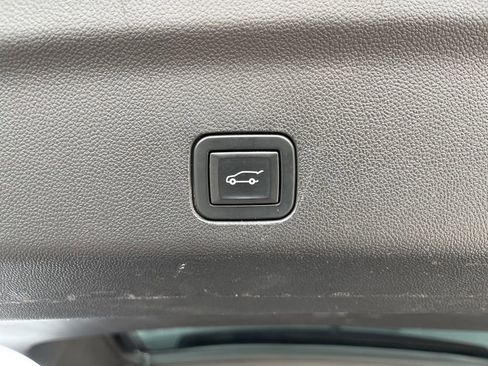 Used 2021 Chevrolet Tahoe High Country AWD/4WD image 47