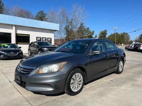 Used 2012 Honda Accord LX image 2