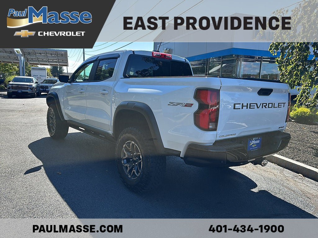 Used 2024 Chevrolet Colorado ZR2 w/ Safety Package AWD/4WD image 5