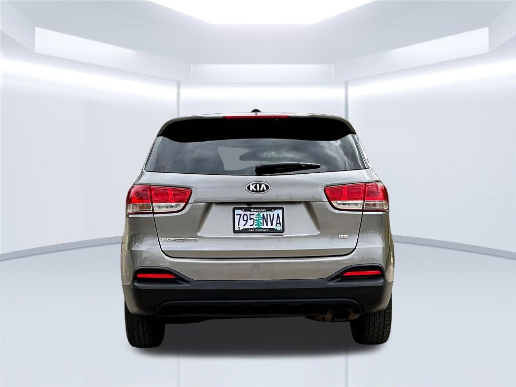 Used 2018 Kia Sorento L FWD image 6
