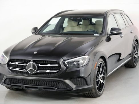Used 2022 Mercedes-Benz E 450 4MATIC All-Terrain Wagon w/ Driver Assistance Package image 49