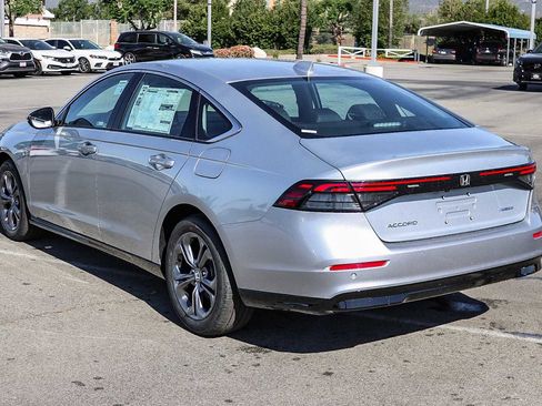 New 2026 Honda Accord EX-L image 6