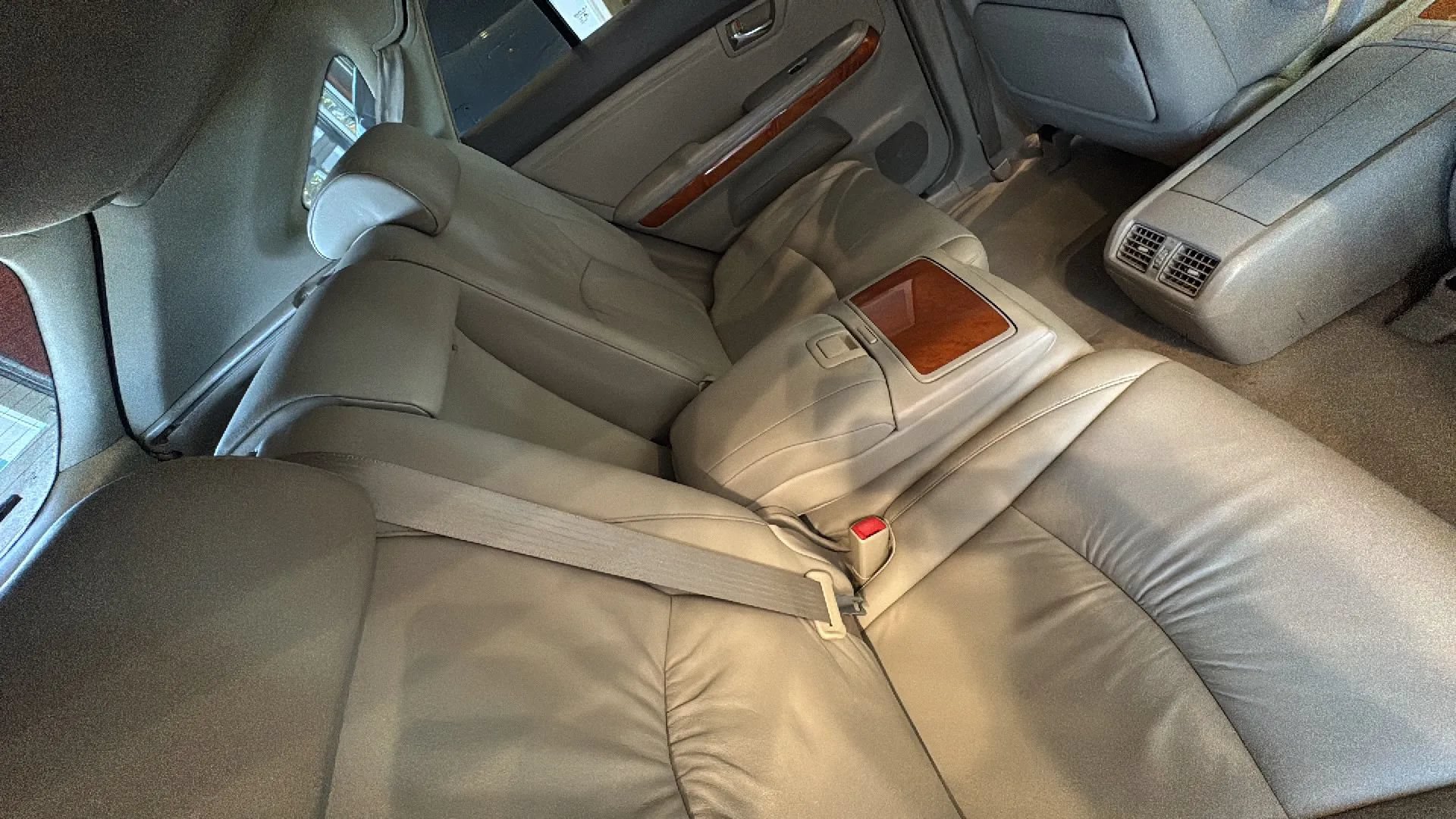 Used 2004 Lexus RX 330 w/ Premium Plus Pkg FWD image 38
