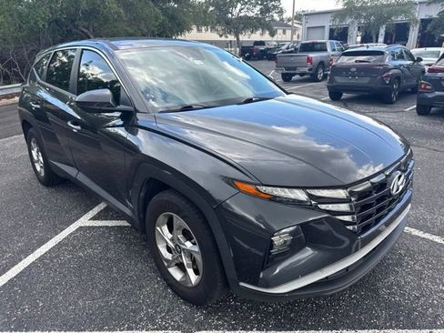 Used 2022 Hyundai Tucson SE FWD image 3