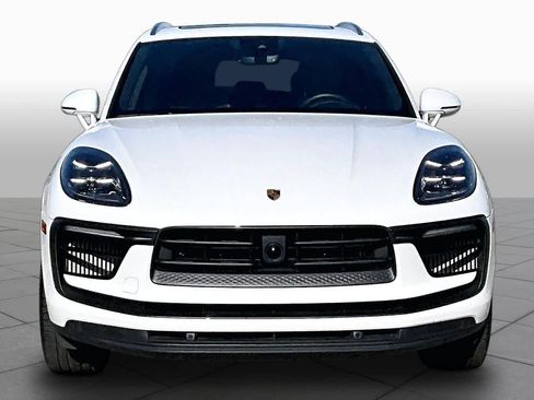 Used 2023 Porsche Macan S AWD/4WD image 3