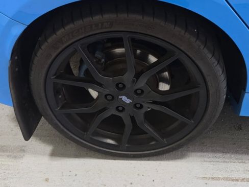 Used 2018 Ford Focus RS AWD/4WD image 3