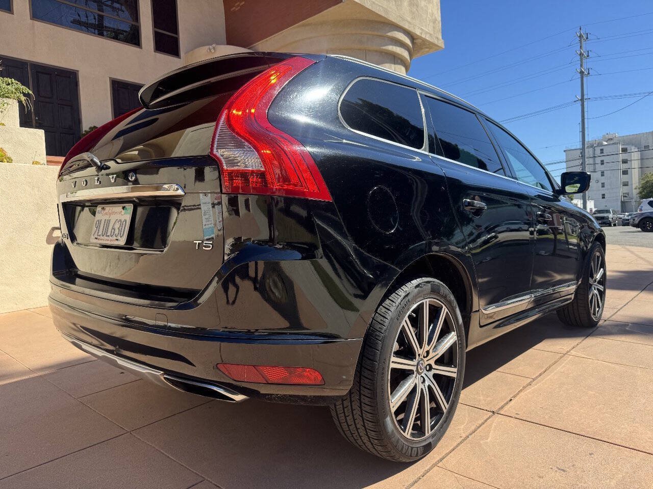 Used 2015 Volvo XC60 T5 Premier Plus FWD image 7