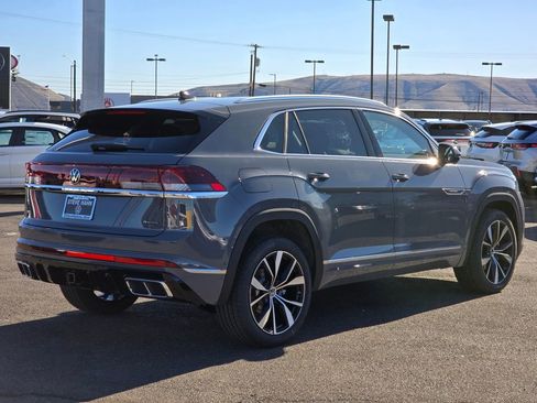 New 2026 Volkswagen Atlas Cross Sport SEL Premium R-Line image 5