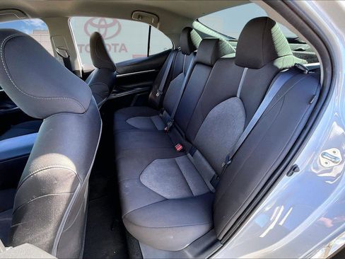 Used 2022 Toyota Camry LE image 24