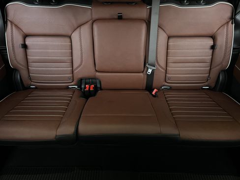 Used 2024 GMC Sierra 1500 Denali Ultimate image 16