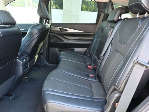 Used 2023 INFINITI QX60 Luxe w/ Cargo Package AWD/4WD image 19