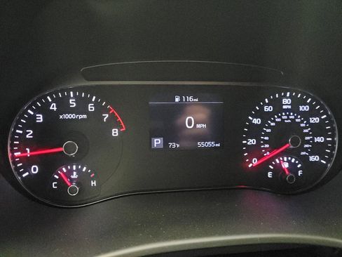 Used 2021 Kia Soul LX FWD image 23