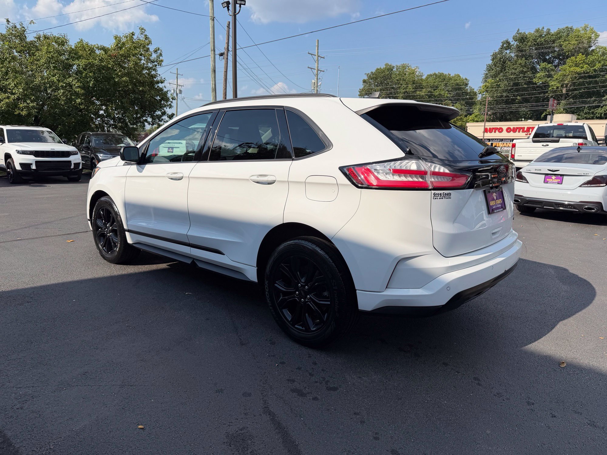 Used 2024 Ford Edge SE w/ Black Appearance Package AWD/4WD image 4