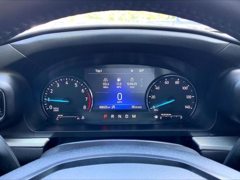 Used 2020 Ford Explorer XLT w/ Equipment Group 202A AWD/4WD image 25
