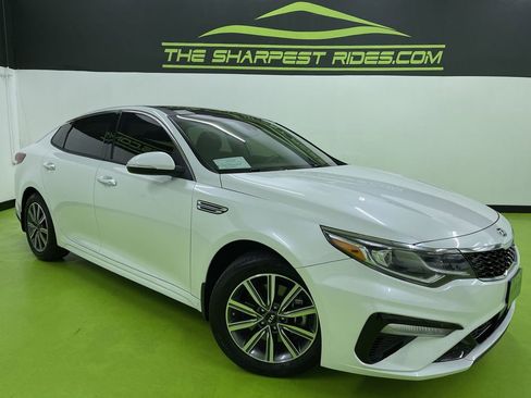 Used 2020 Kia Optima Premium image 1