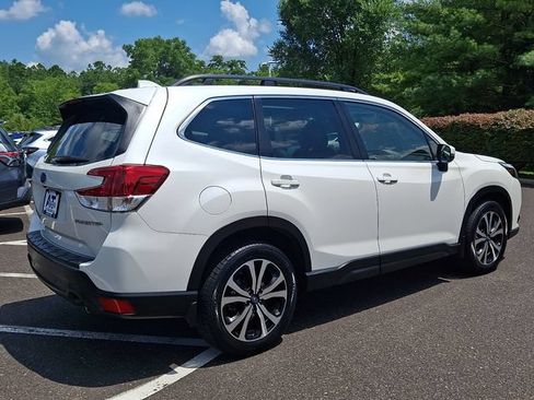 Certified 2023 Subaru Forester Limited AWD/4WD image 6