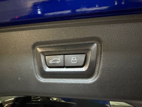 Used 2026 BMW M5 Touring AWD/4WD image 64