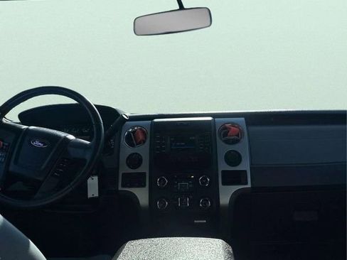 Used 2014 Ford F150 XLT w/ Equipment Group 302A Luxury image 10